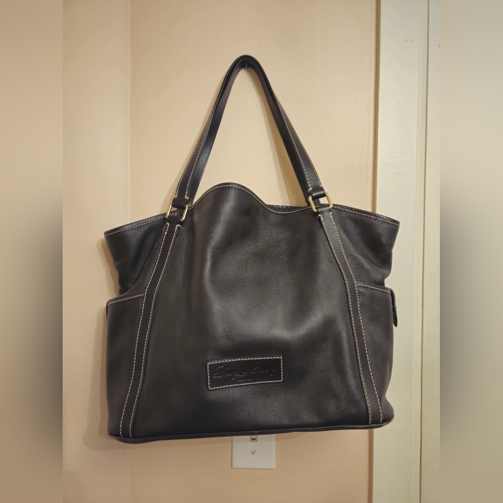 LARGE DOONEY AND BOURKE PURSE